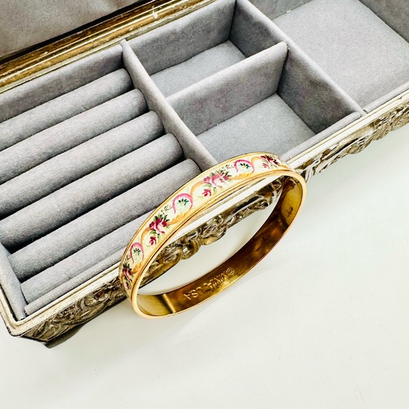 Vintage Floral Enamel Bangle - Picture 10 of 10